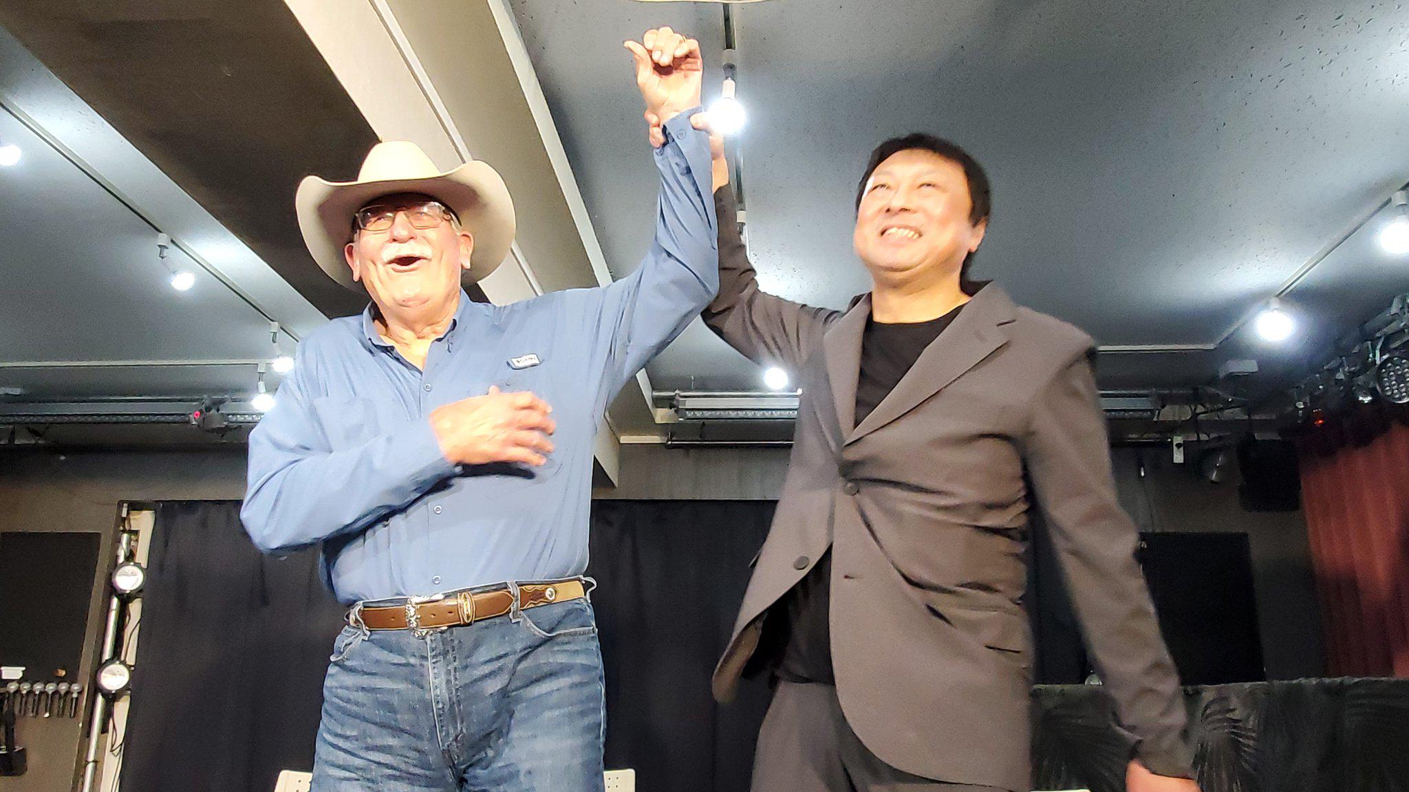 スタン・ハンセンと川田利明、川田の超レアな笑顔付き : r/SquaredCircle