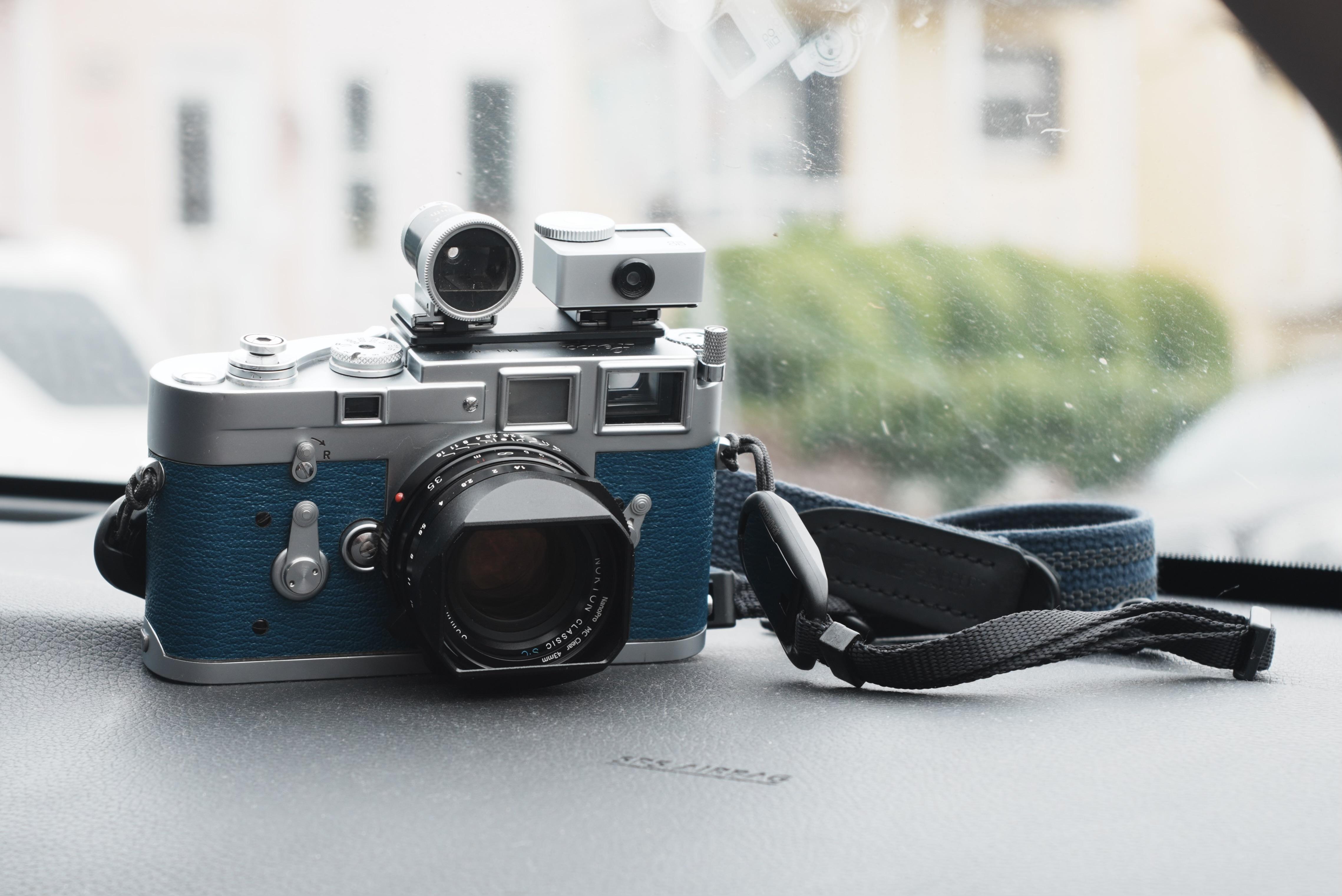 35mm 外付けファインダーに関する質問（詳細はコメントに） : r/Leica