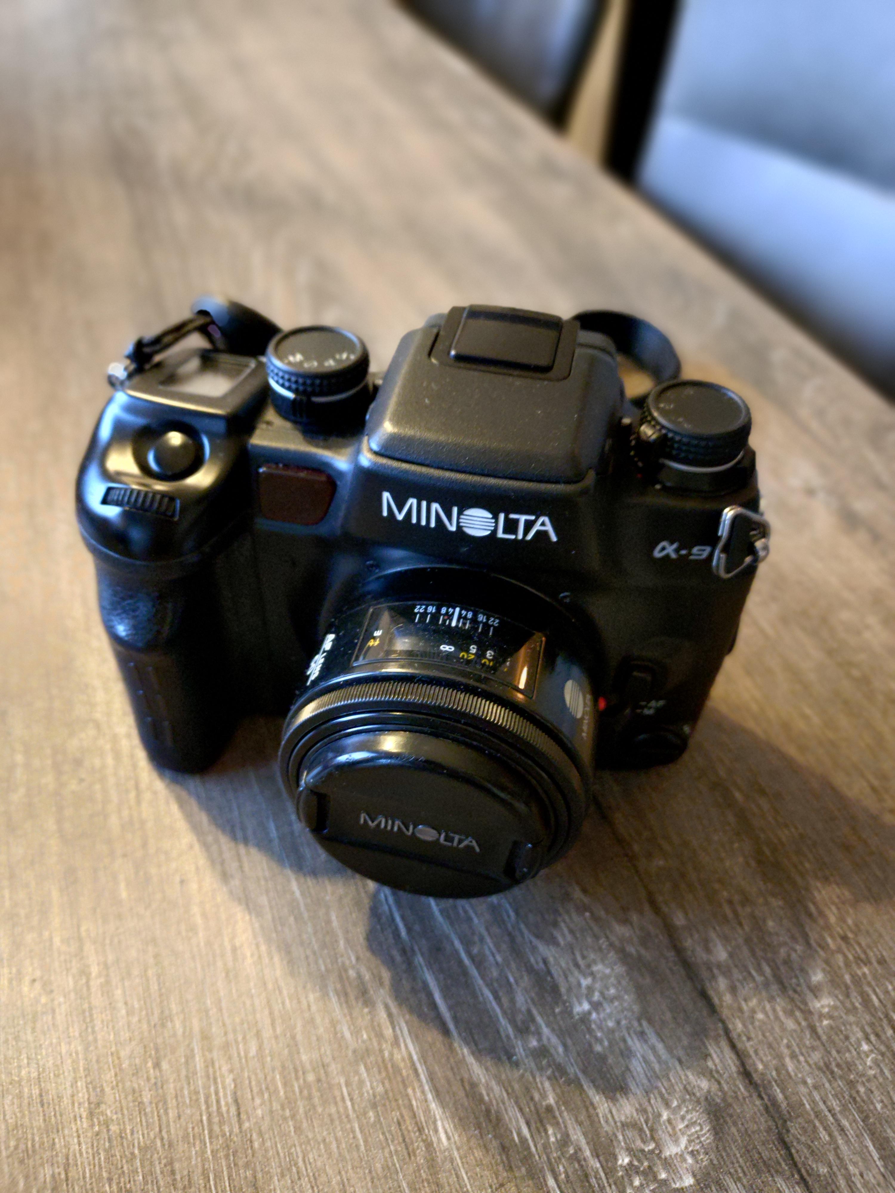 Finally got a Minolta Alpha 9!! : r/AnalogCommunity