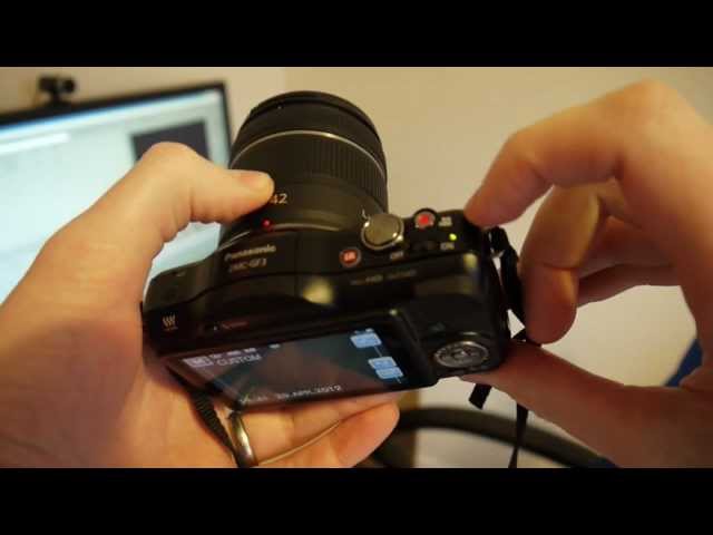 Panasonic Lumix DMC-GF3 14-42mm unboxing (filmed with very same