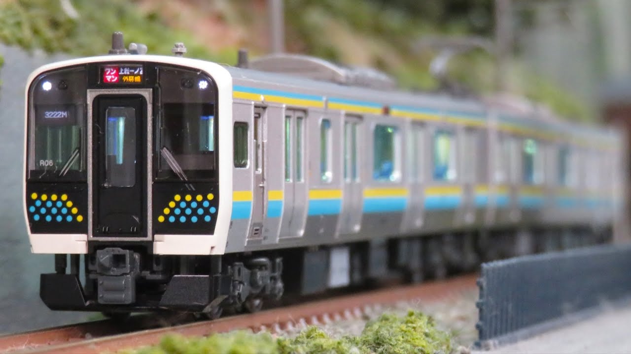 Nゲージ KATO E131系0番台 走行シーン集 - YouTube