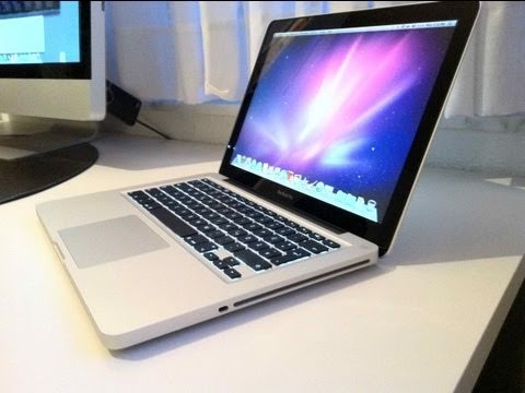 2010 MacBook Pro 13 inch unboxing and first boot up - YouTube