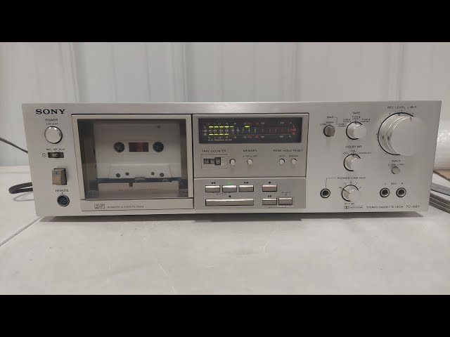 Sony Cassette Deck Player TC-K61 - YouTube