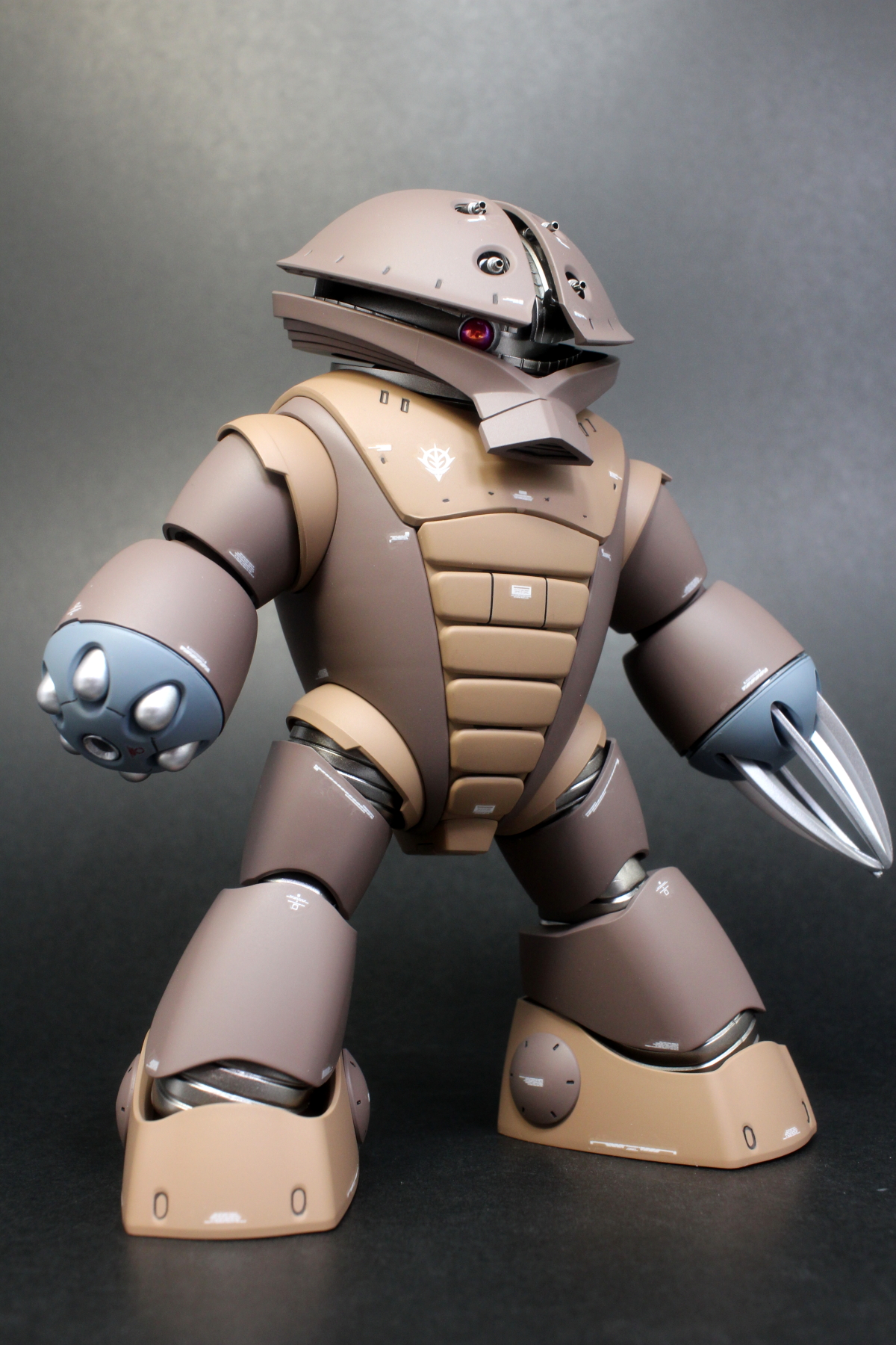 HGアッガイ （νガンダム＋アッガイ改修作品）