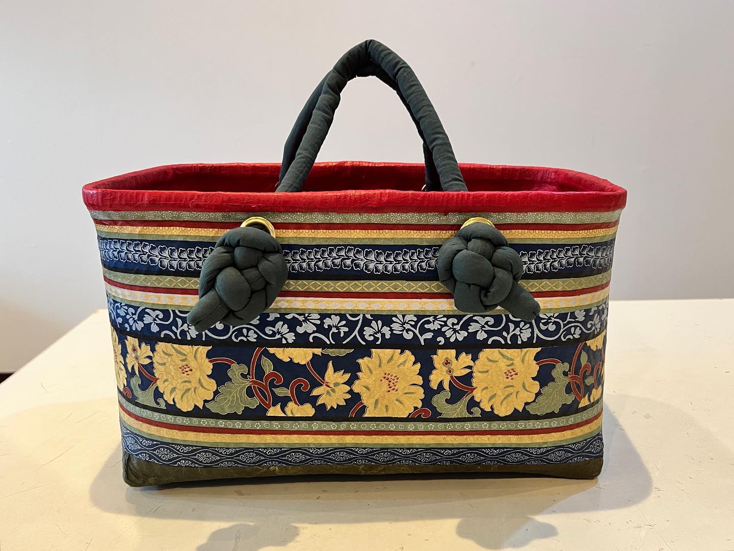 一閑張り 一閑張りバック 藍染 筒がき 正絹古布 犬張子 狛犬 一閑張り