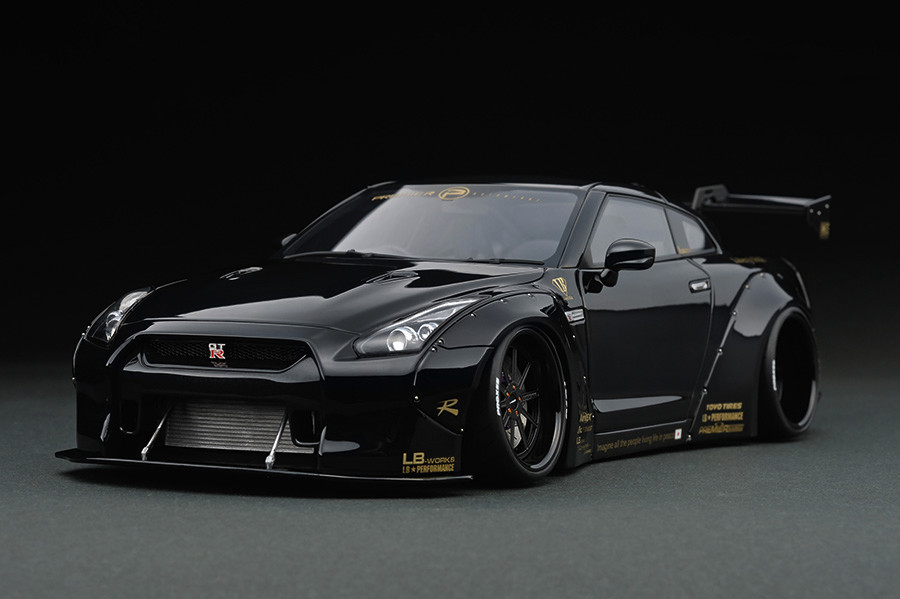 IG0694 1/18 LB-WORKS GT-R (R35) Black | LINE UP | ignition model