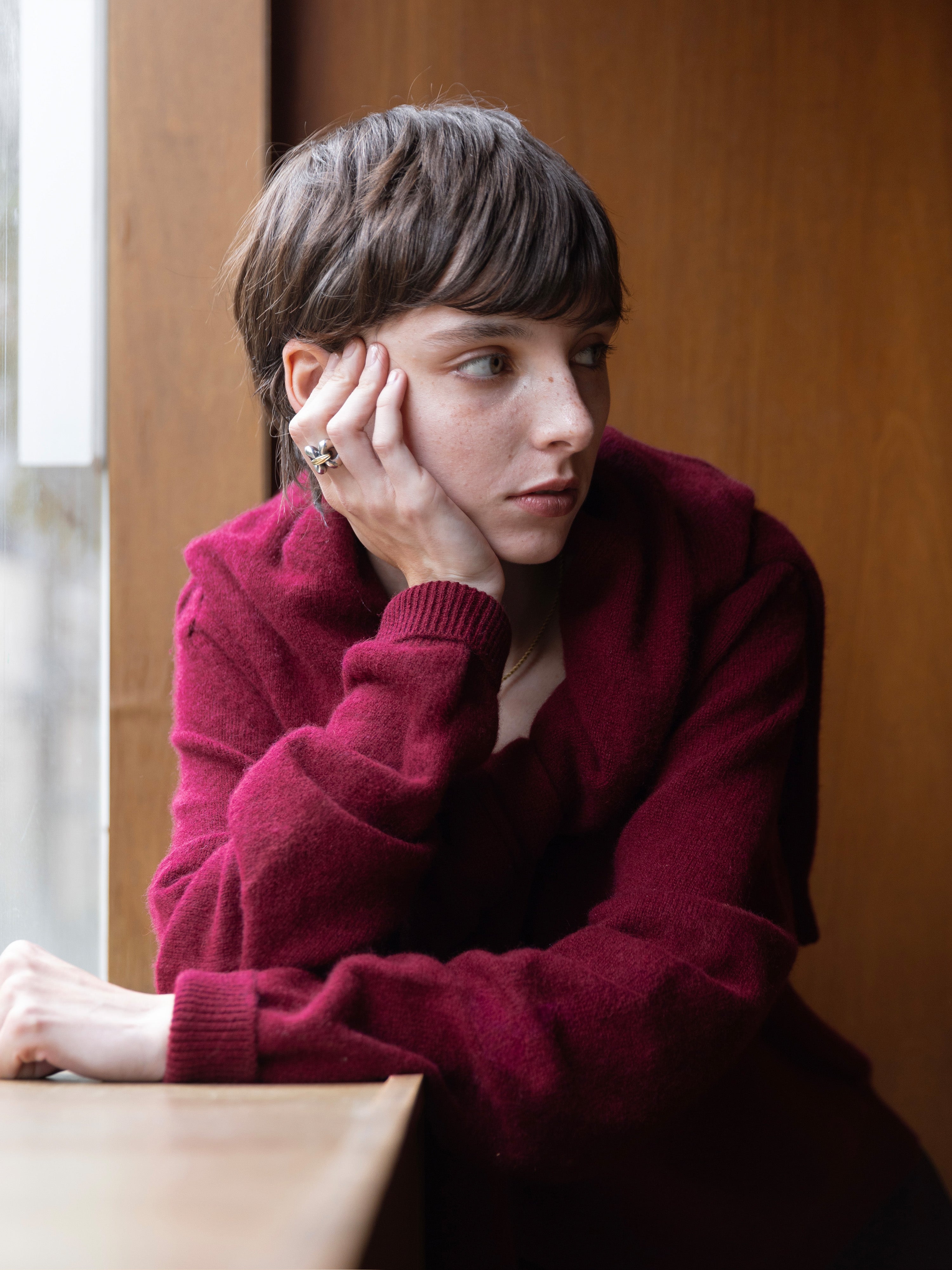 Authentic Cashmere V-Neck Knit – ILEAN