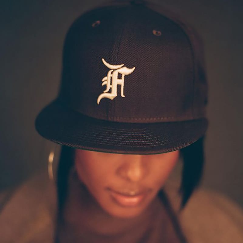 エッセンシャルズ x ニューエラのコラボキャップが登場 | Hypebeast.JP