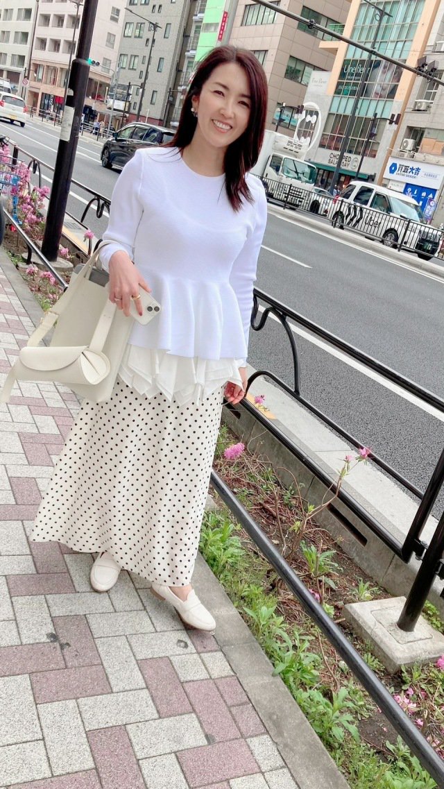 1枚で3通りの表情！神崎恵さん×CADUNEの着映えカットソーが優秀すぎる