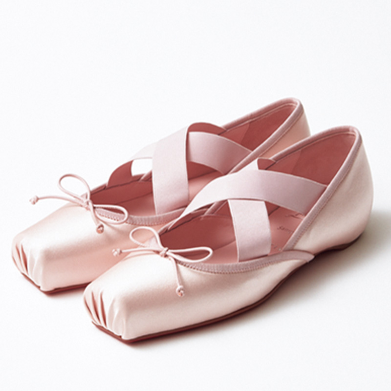 新作シューズ速報】華やかで足がきれい見えする『新世代バレエ』に注目