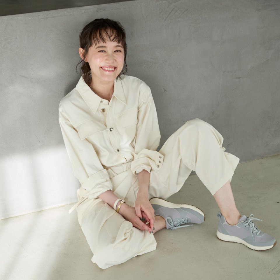 AO-10263(22.5cm アイボリー): AcureZ（アキュアーズ）｜アシックス