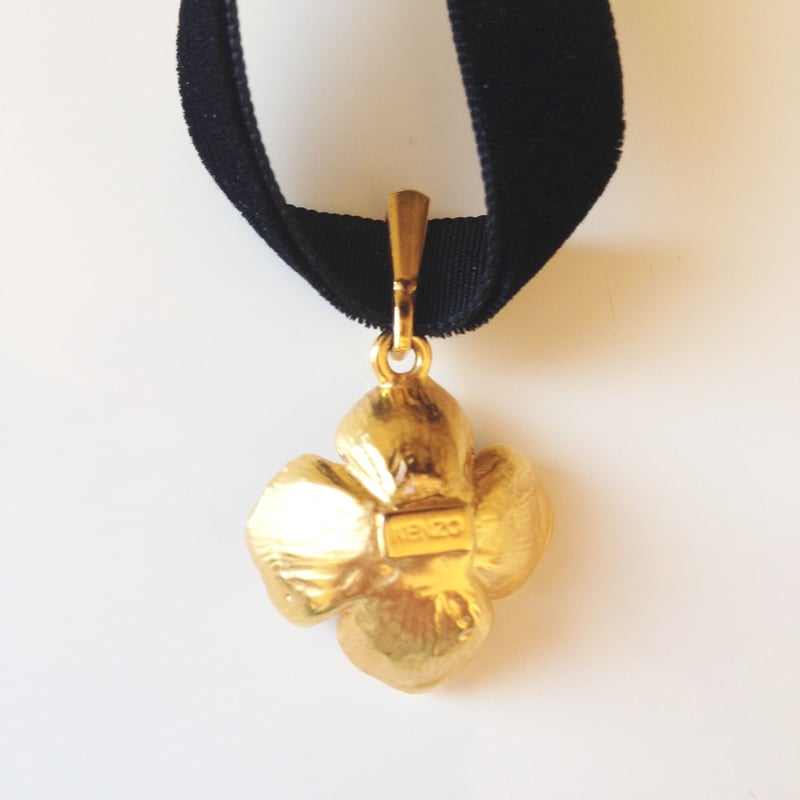 KENZOケンゾー ハナミズキ / フラワー パール / チョーカーネックレス