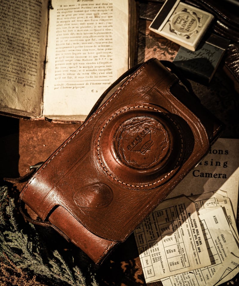 レザーケース付き Argus C3 from 1930's - 1960's [Film c