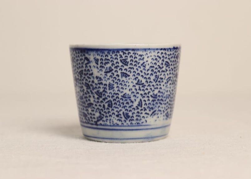 明治前期紙刷微塵唐草文そば猪口 | 吉祥寺PukuPuku