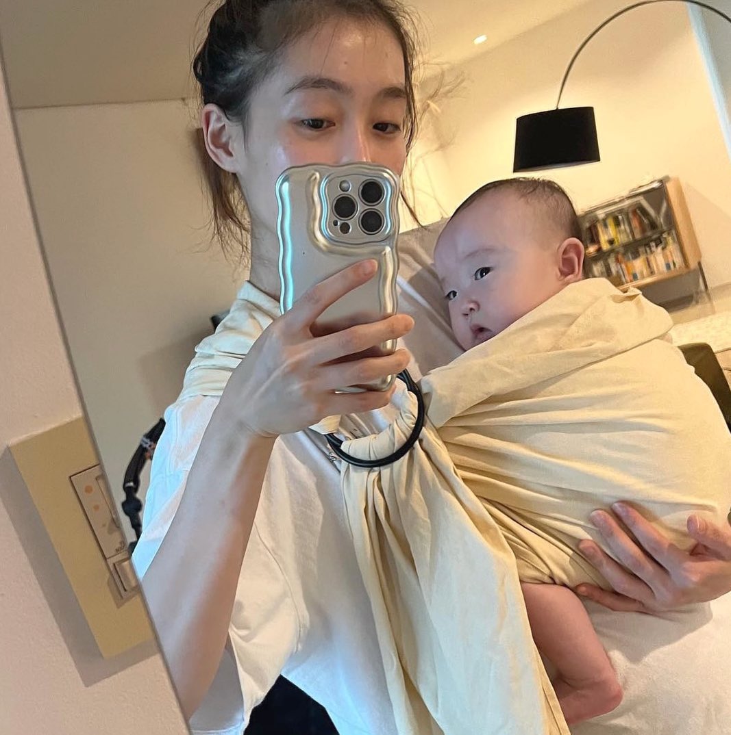 Alabaster | MIRI SLING