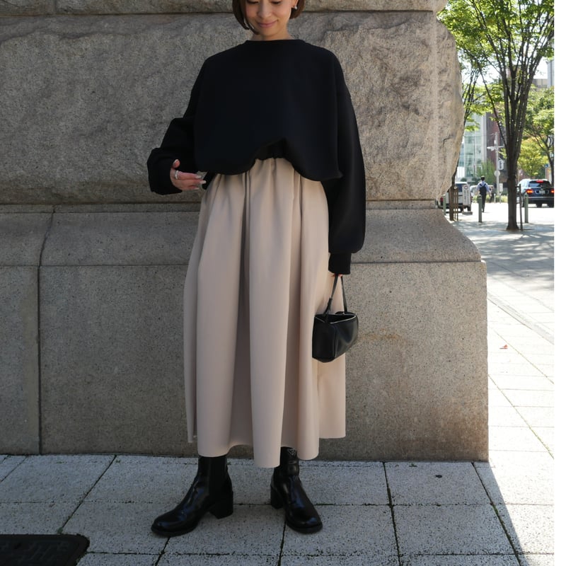 Cloud Balloon Sweat black | HEVE