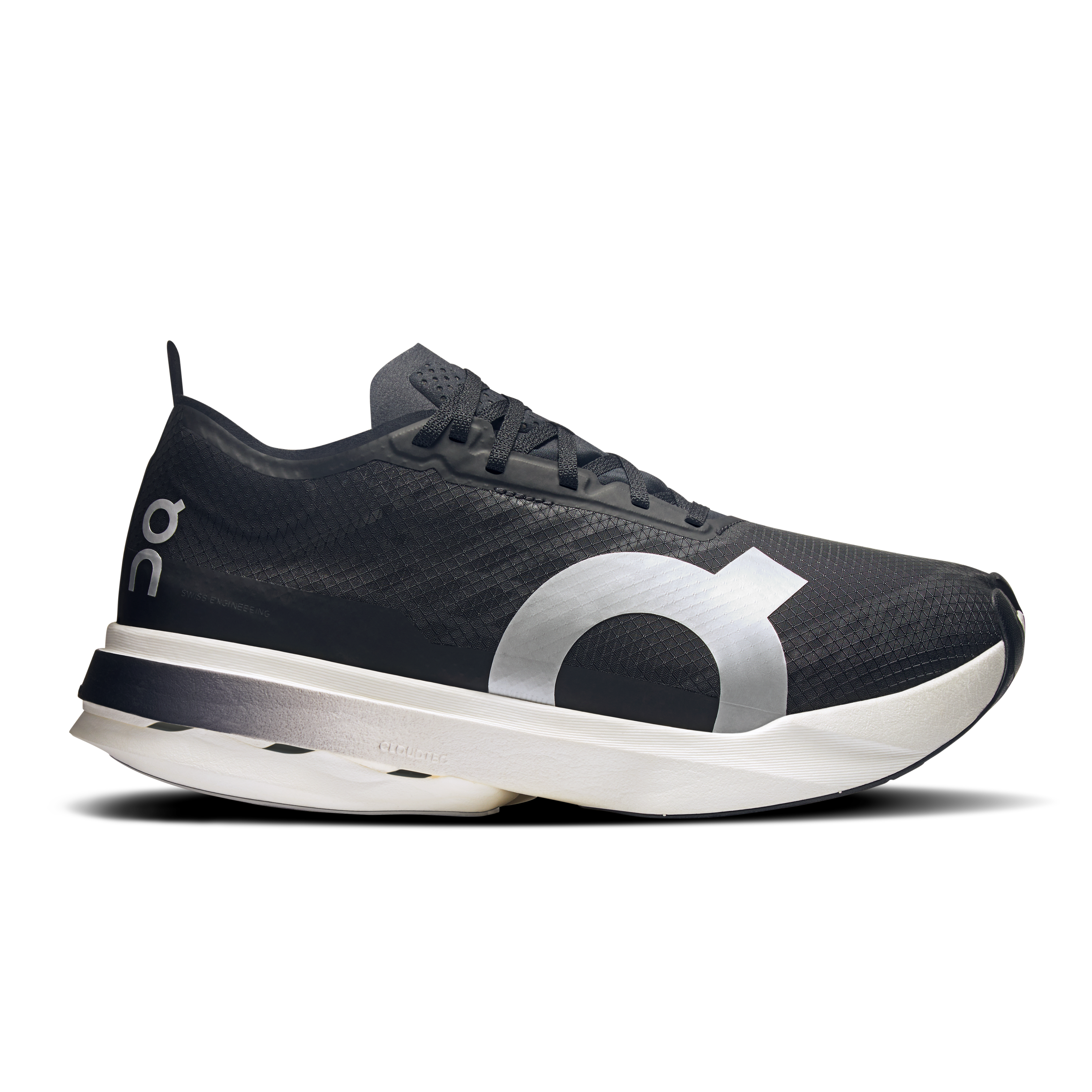 Cloudboom Strike: Women's Road Racing Shoe | On Japan