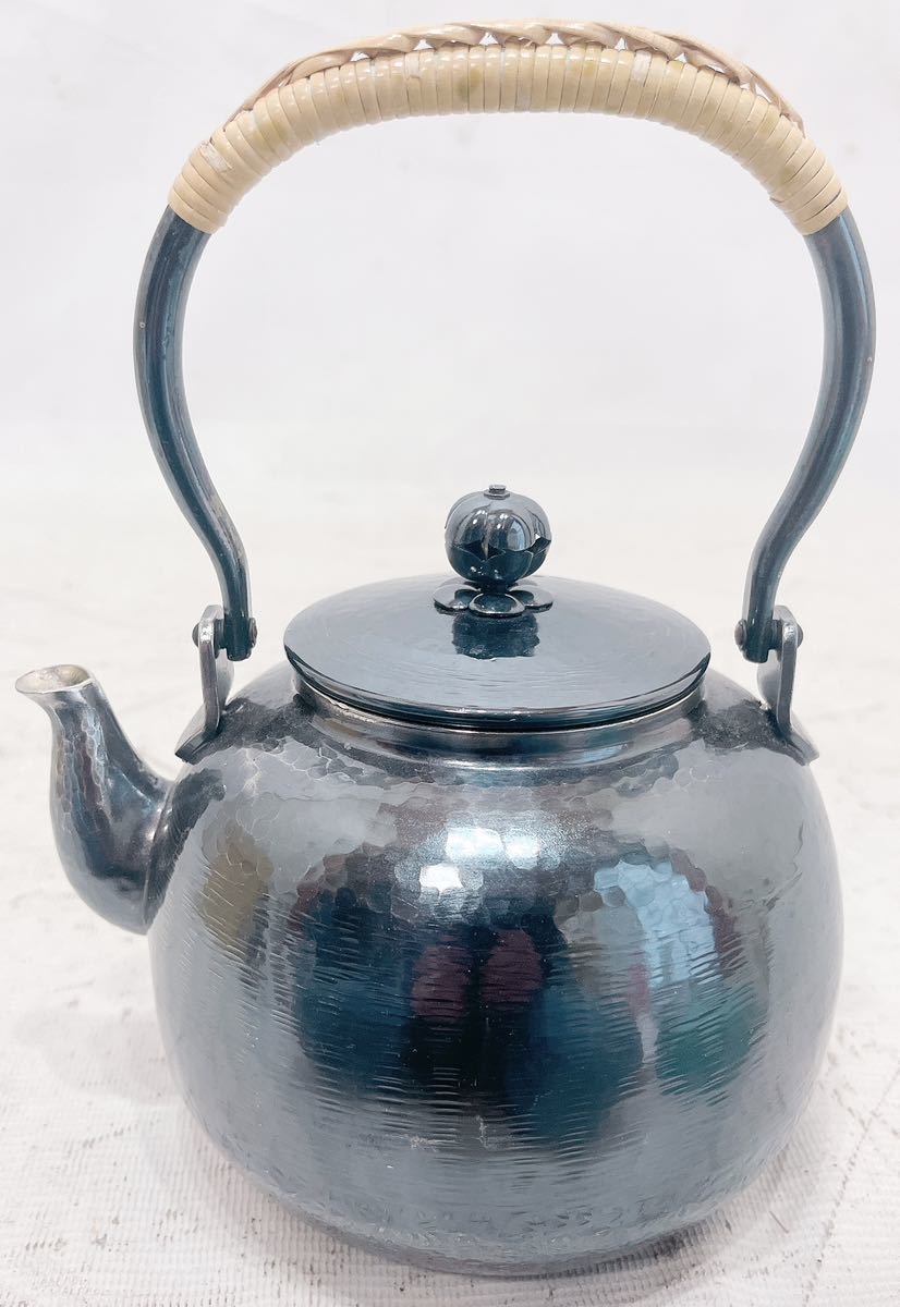 いぶし銀 鎚目 銀瓶 燻し銀瓶 煎茶道具 銀瓶 いぶし銀 槌目 燻し銀瓶 峰斎