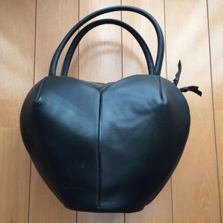 希少 シビラ Sybilla ハートモチーフ立体ハンドバッグ ブラック シビラ