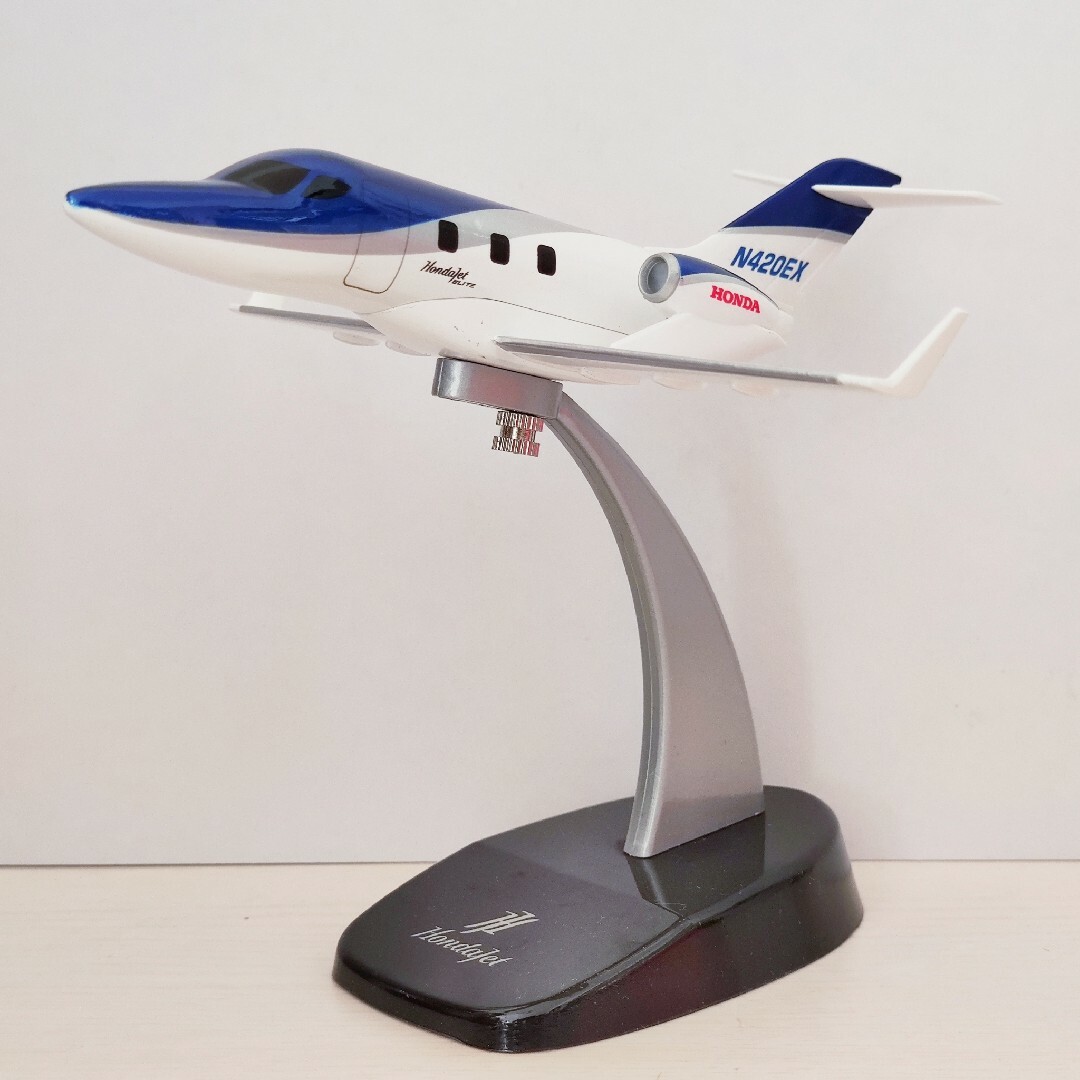 ホンダ - 【新品】1:72 ホンダジェット HondaJet ブルー/ホワイトの