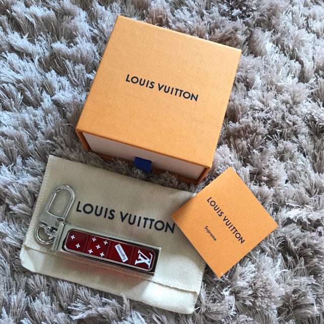 LOUIS VUITTON - シュプリーム ルイヴィトン ダイス キーチェーン