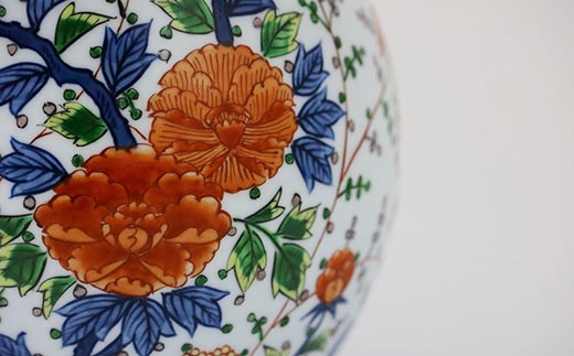 有田焼】花瓶[古伊万里風菊牡丹絵]【源右衛門窯】 - 佐賀県NPO支援