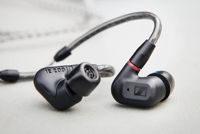 ゼンハイザー IE 200 価格比較 - 価格.com