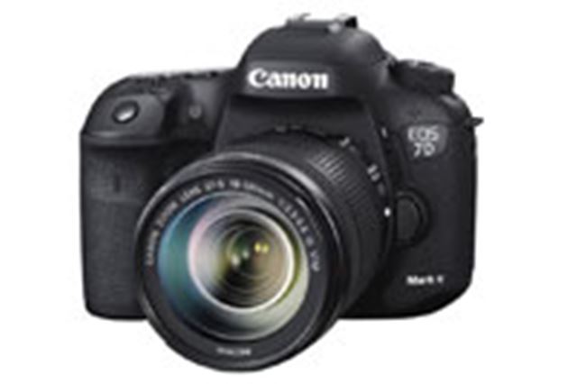 CANON EOS 7D Mark II ボディ 価格比較 - 価格.com