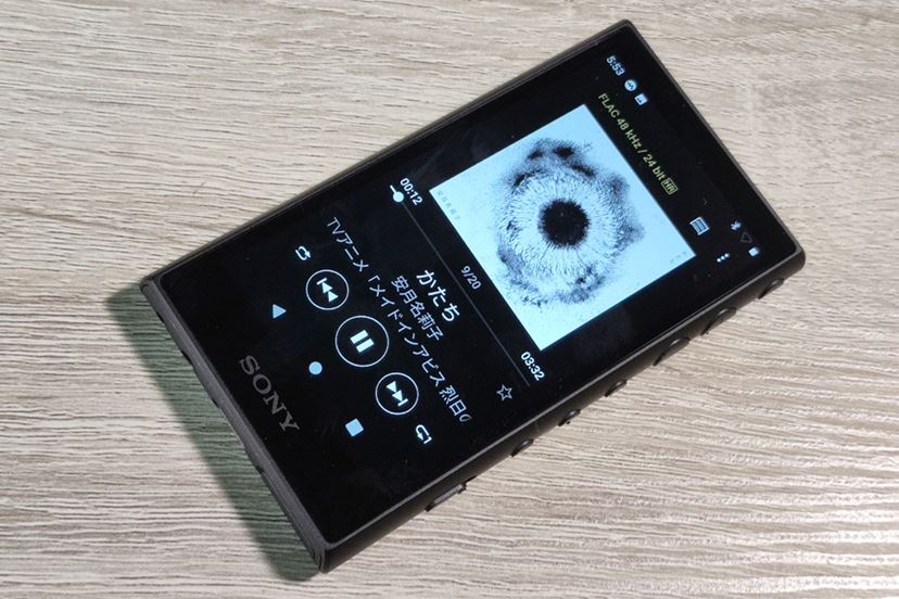 ソニーの小さいウォークマン「NW-A300」シリーズは買いか? 新旧モデル