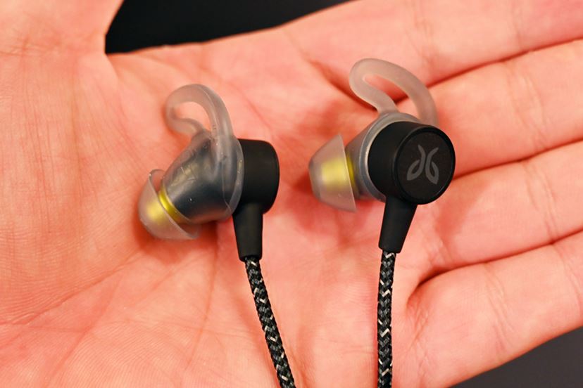 最大14時間連続使用可能なランナーのためのBluetoothイヤホン、Jaybird