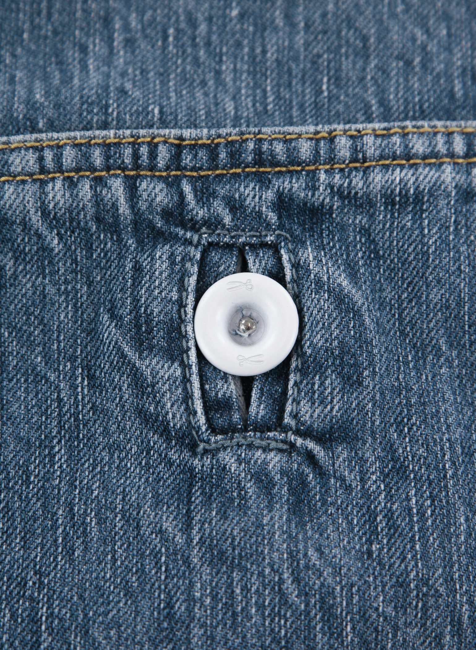 DNHM APRON ID アイテム詳細｜DENHAM（デンハム）日本公式オンラインストア