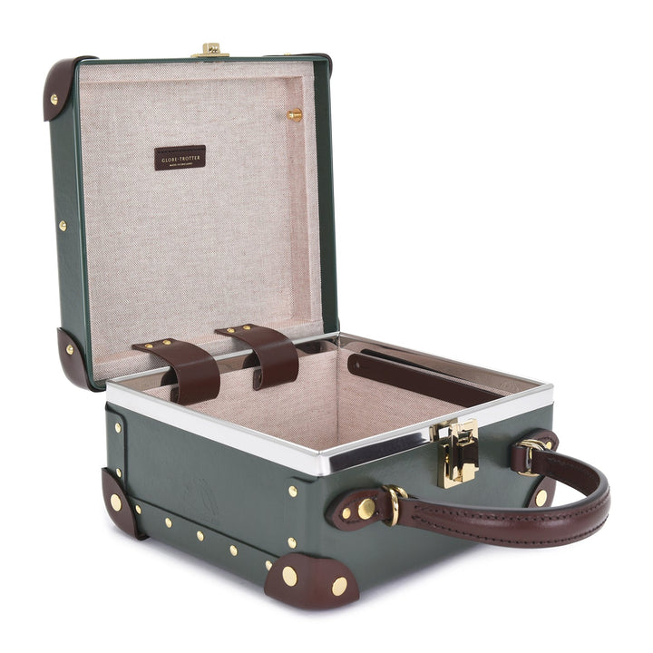 センテナリー ロンドン・スクエア | グリーン | グローブ・トロッター