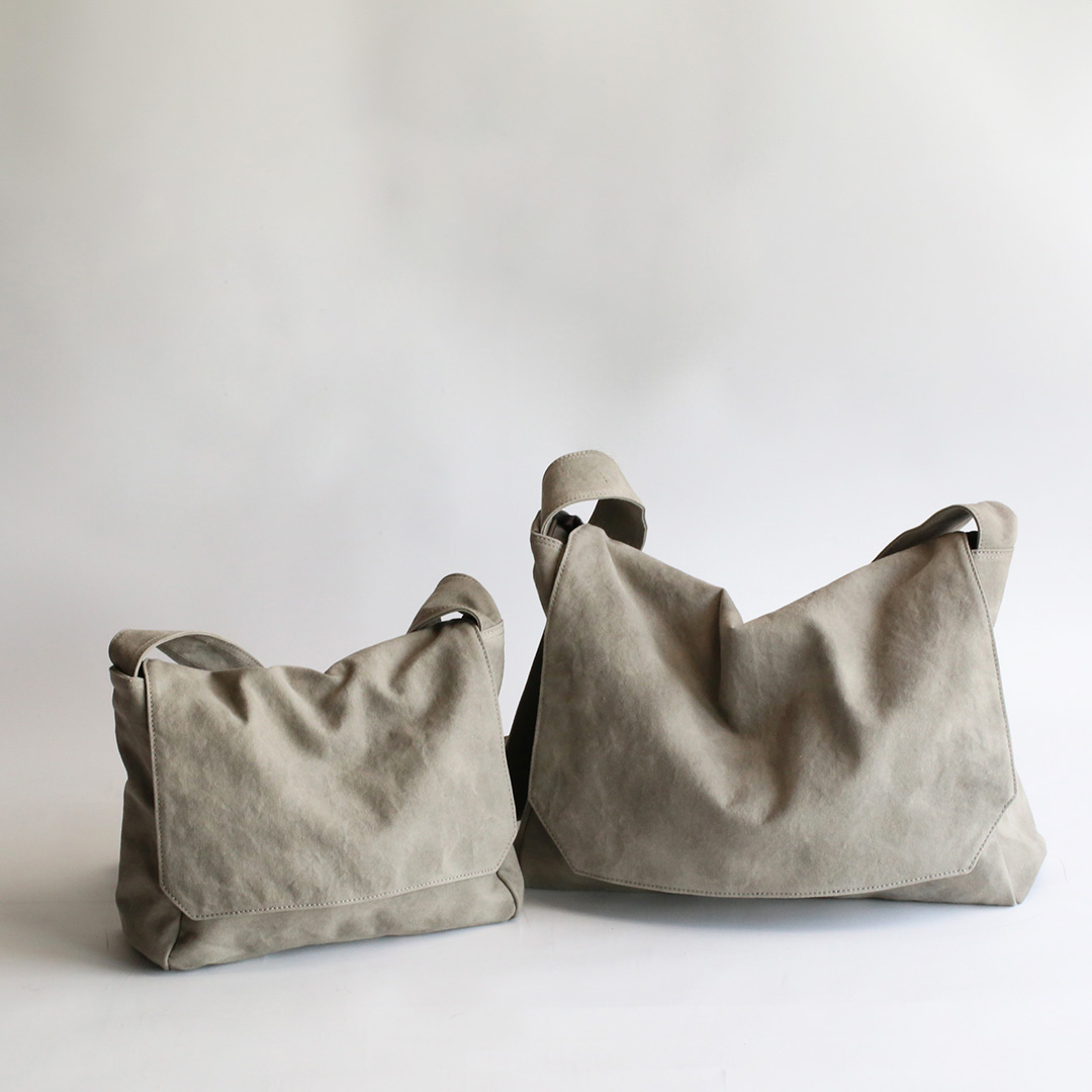 備長炭染め帆布ショルダーバッグ(S) | 香久山鞄