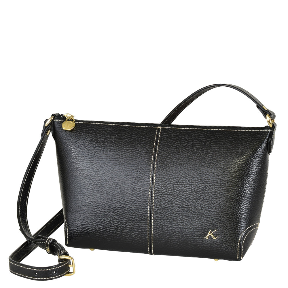 yukasanです。キタムラ ワンショルダーバッグ シボ革 レザー 黒