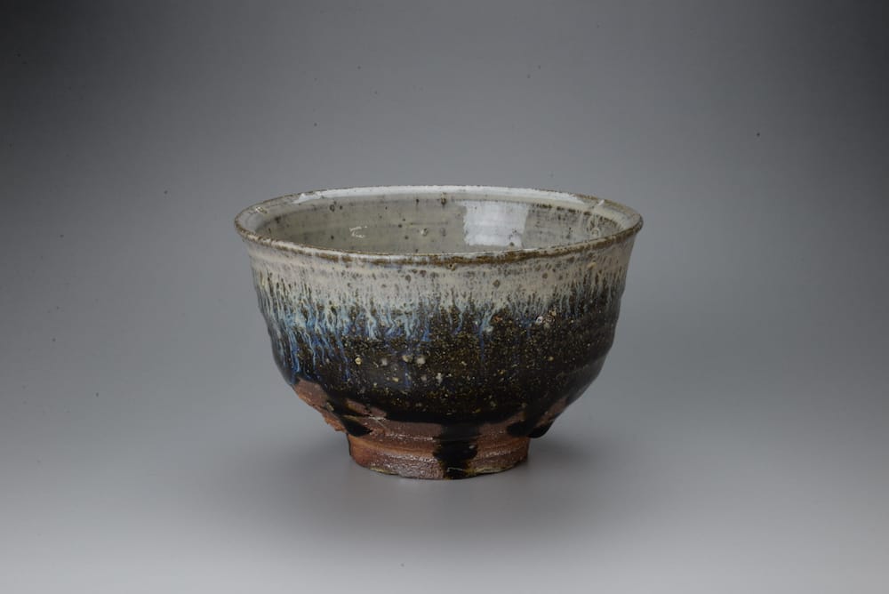 朝鮮唐津焼 水指（桐箱付） 小島喜昭 朝鮮唐津焼 水指（桐箱付） 小島