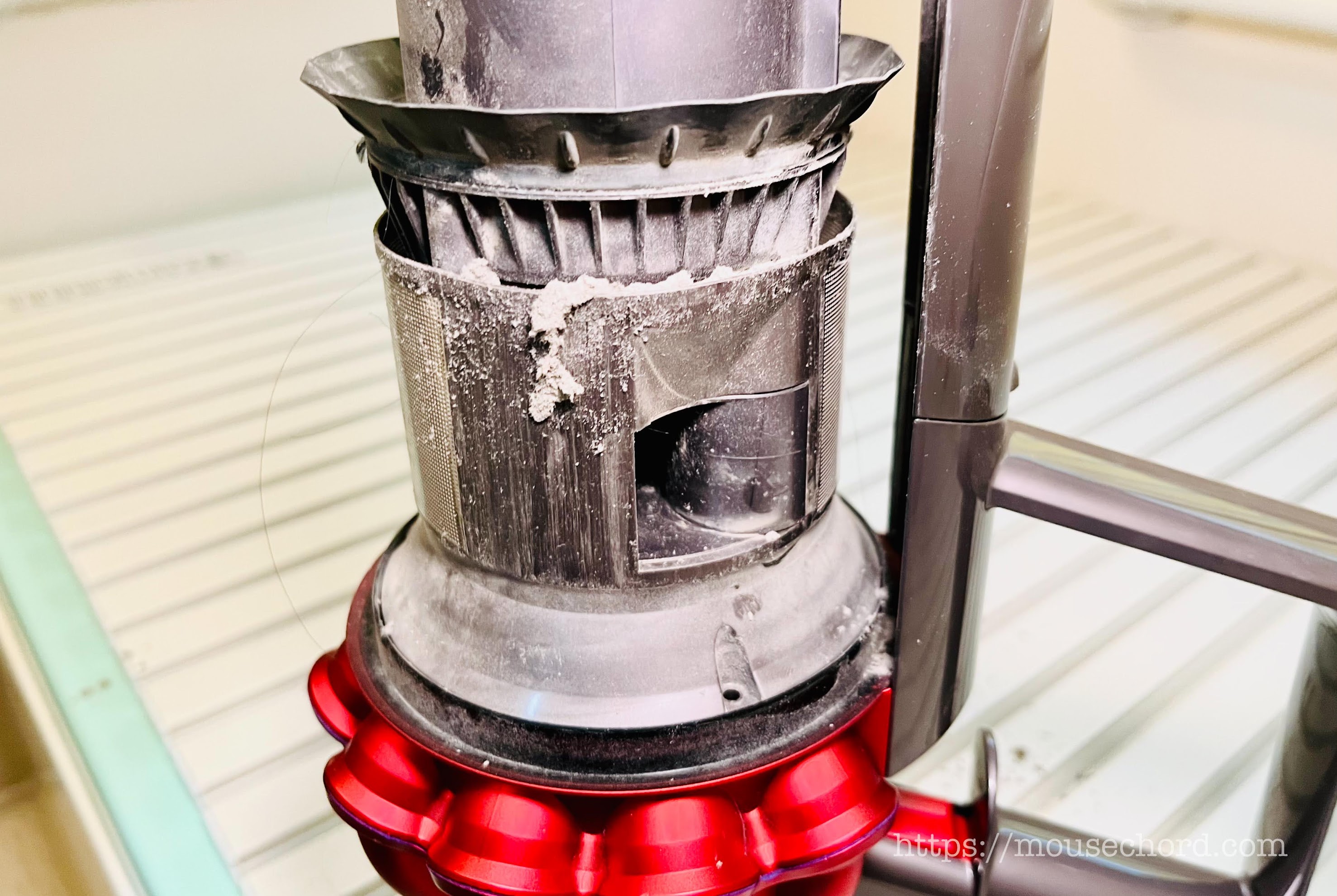 分解洗浄] Dyson V10 Fluffy+SV12メンテナンス編！ - MouseChord.com