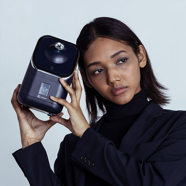 ハイブリッドフェイシャルスチーマー EVH-FC04 | EVOOCH(エボーク)