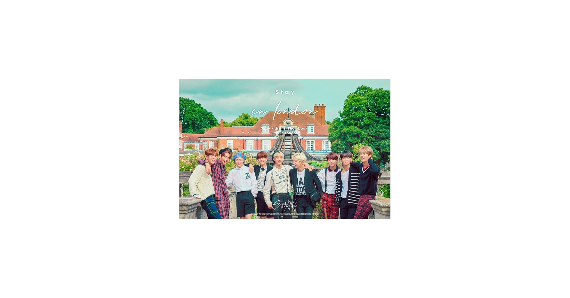K-POP Stray Kids - The First Photobook, Stay in London incl. 325pg