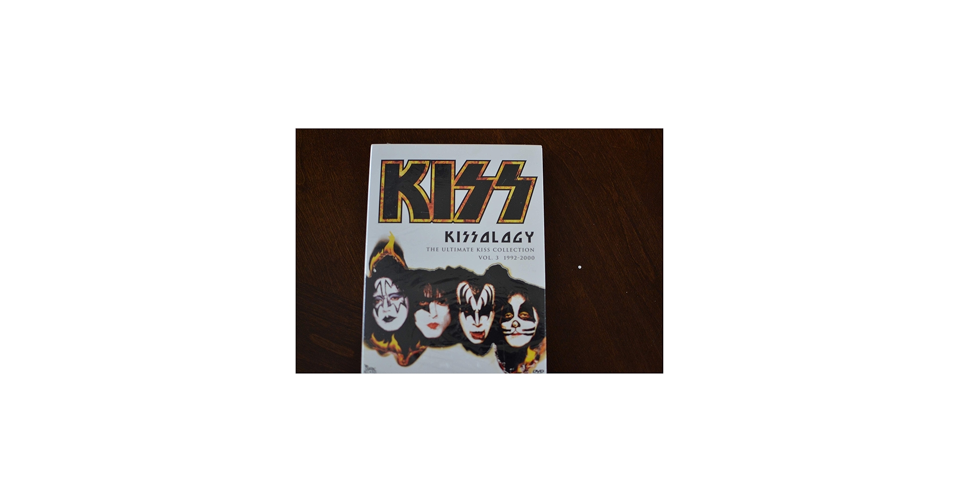 Amazon.com: KISS: Kissology - The Ultimate KISS Collection, Vol. 3