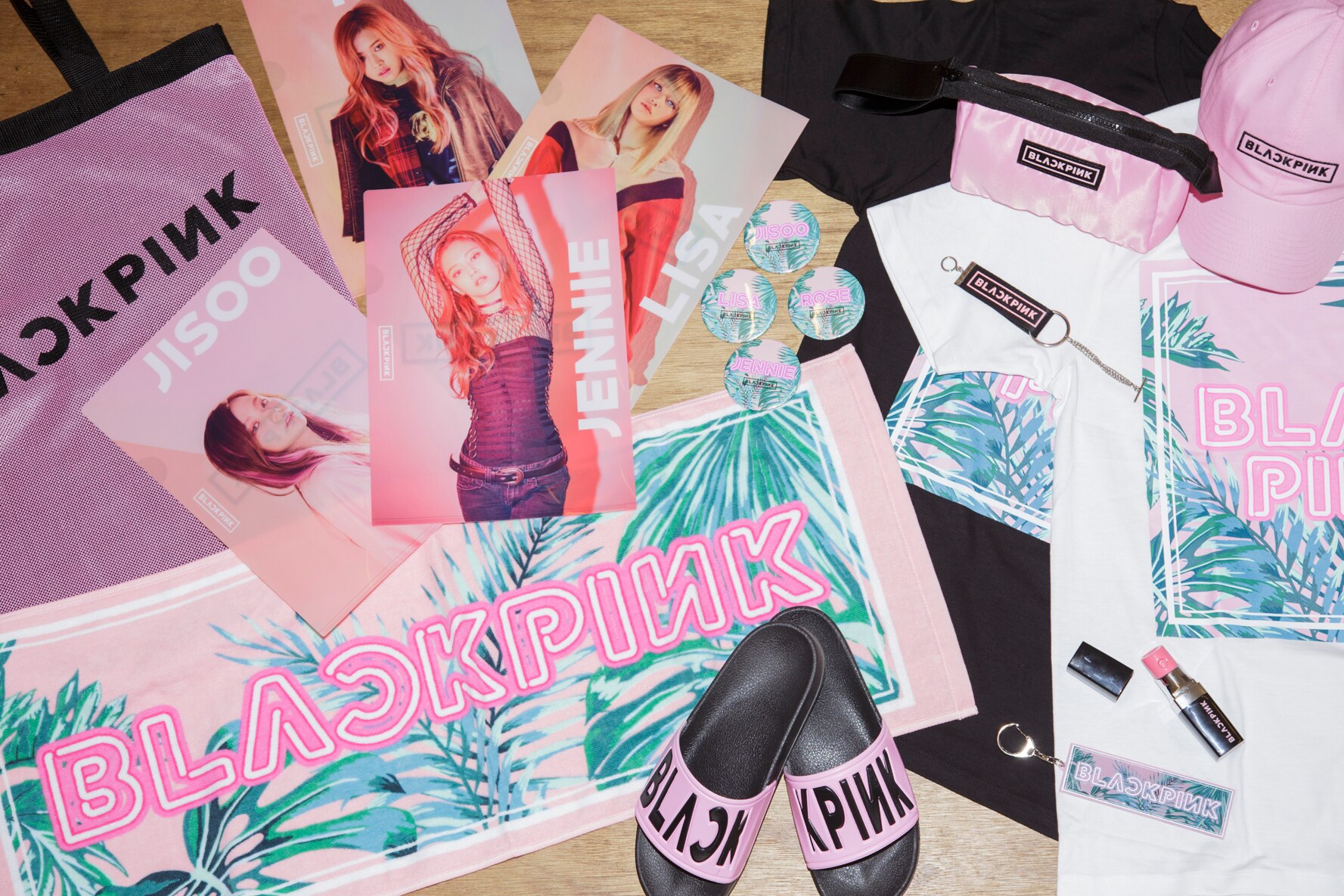 BLACKPINK OFFICIAL GOODS