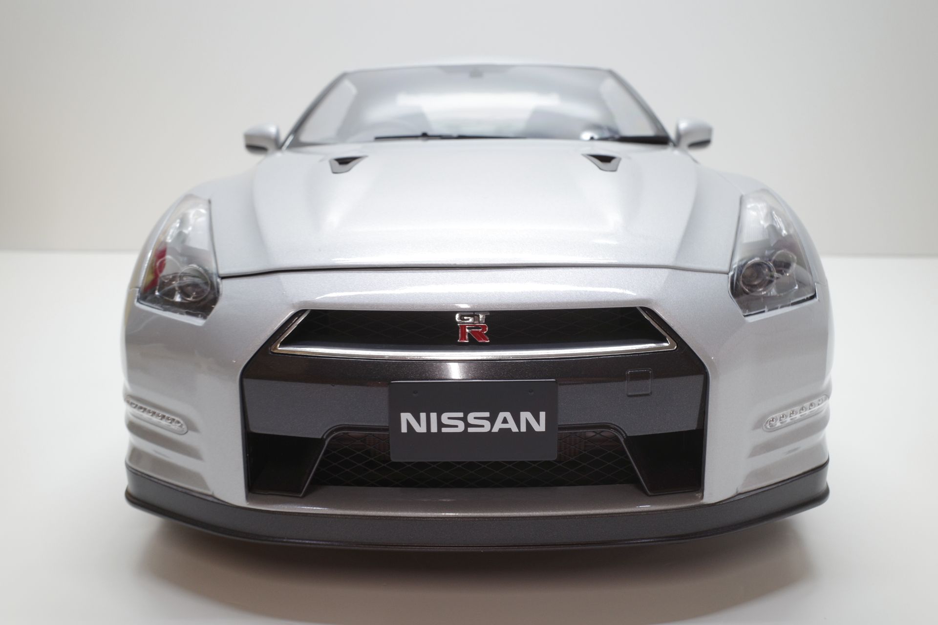 イーグルモス 週刊 日産 R35 GT-R 1/8 完成品 創刊号 1～100号セット