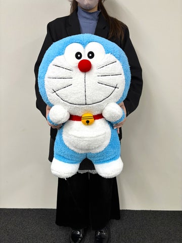 ドラえもん超BIGぬいぐるみ登場！55cmの大きさにわくわく！展開店舗も