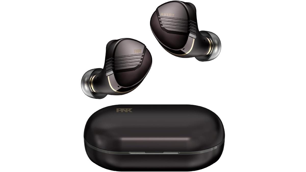 まだイヤホンの充電気にしてる？ ピヤホン8は単体16時間・最大50時間