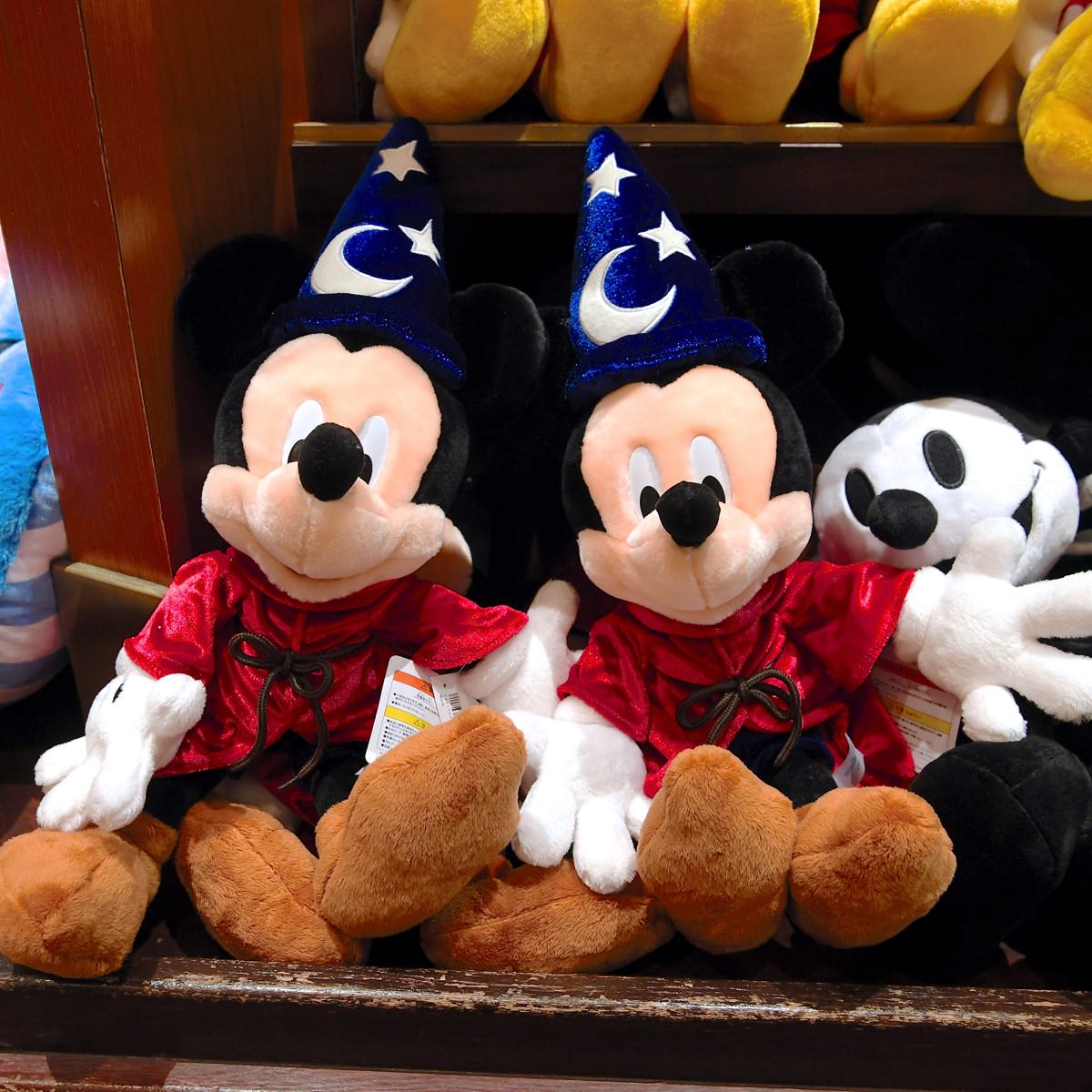 スタイフ社製ファンタジアミッキーマウス 2000年限定ぬいぐるみ