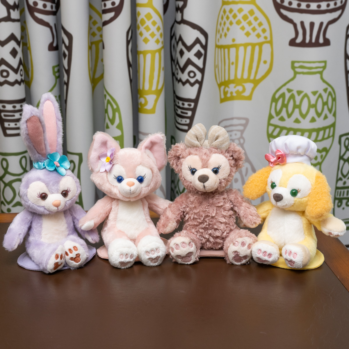 ダッフィー＆フレンズ勢揃い！香港ディズニーランド・リゾート肩乗せ