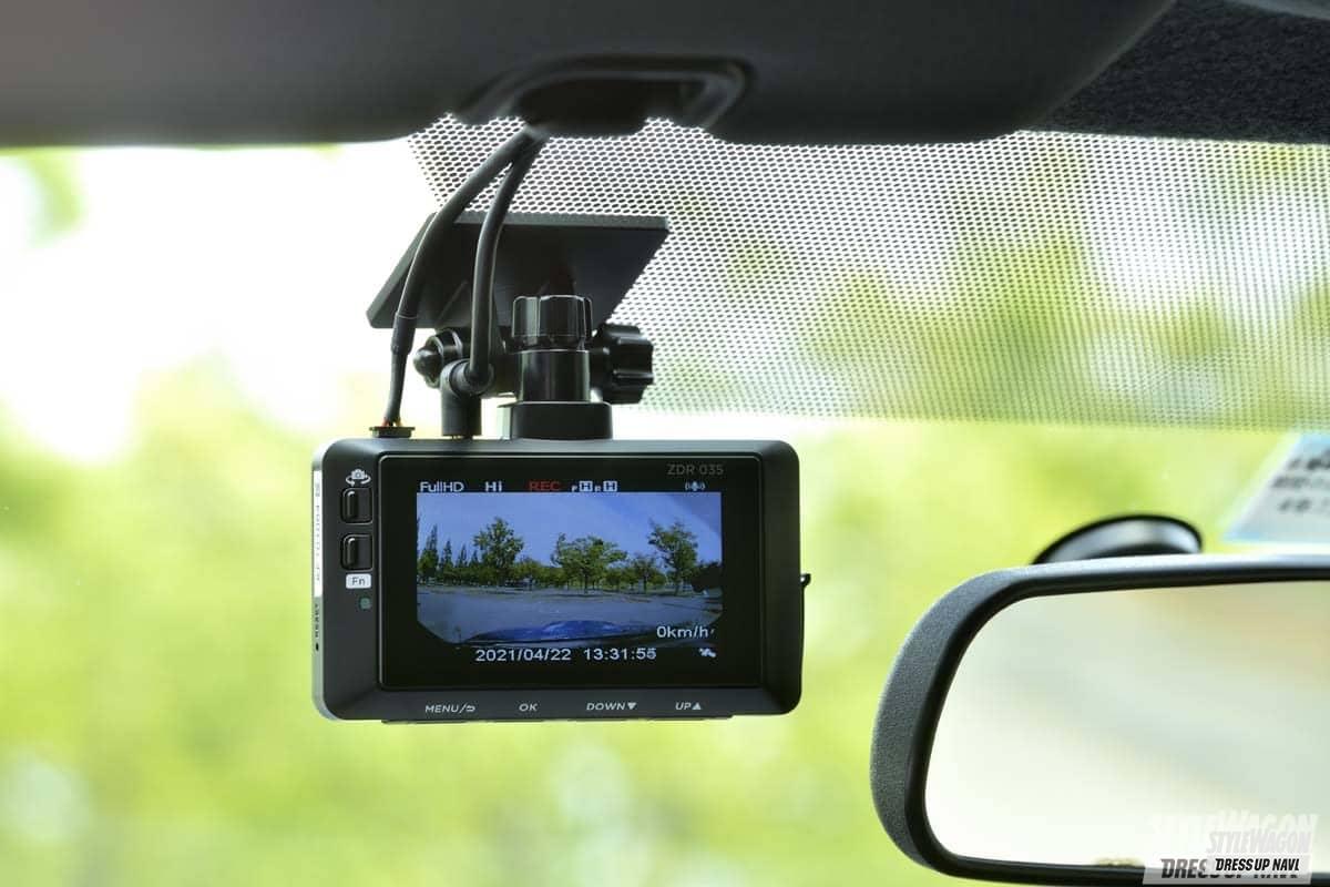 前後にソニーの技術を採用したドラレコ！ 人気モデルの進化形は、より