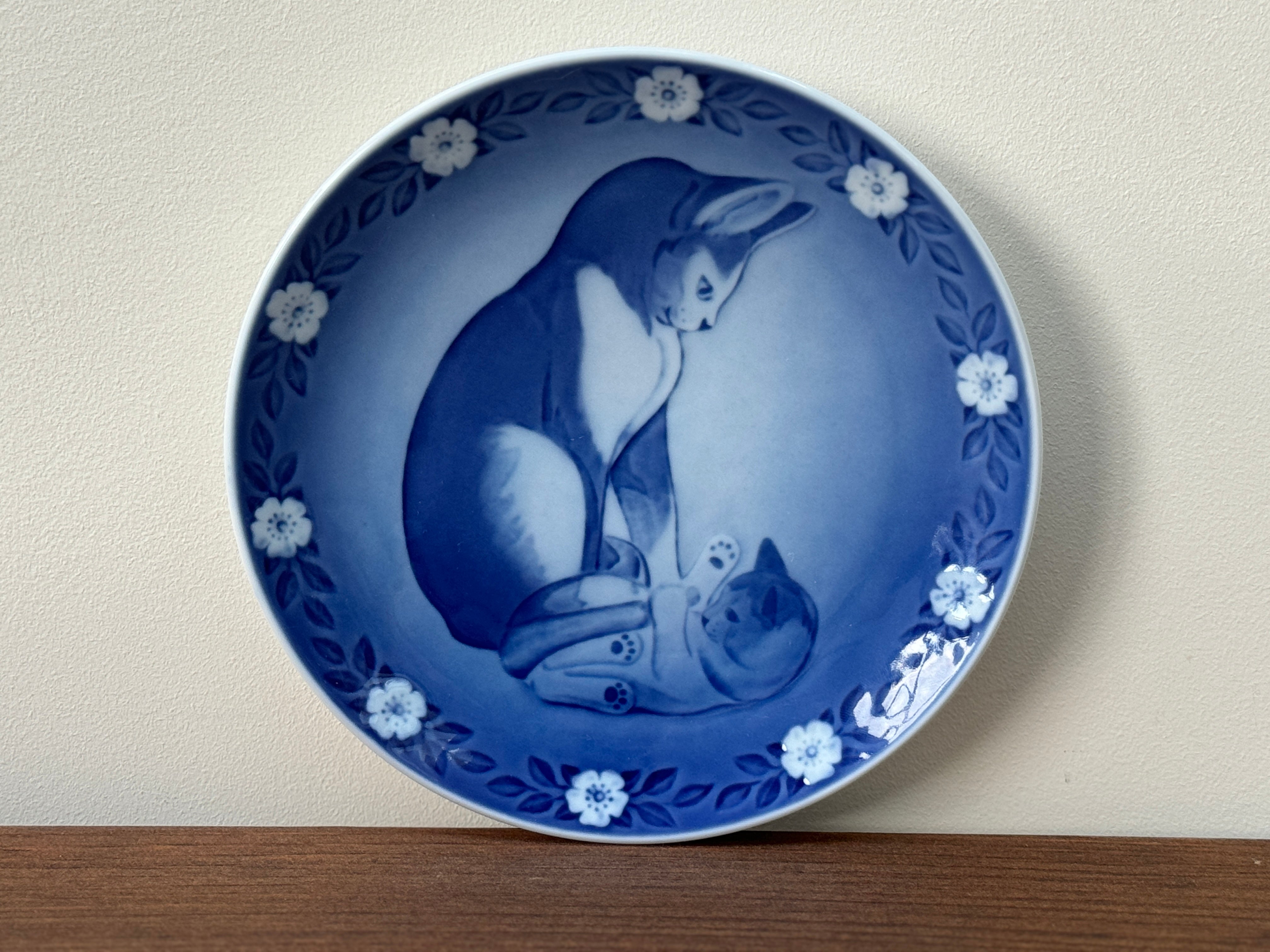 Royal_Copenhagen_1983_Mothers_