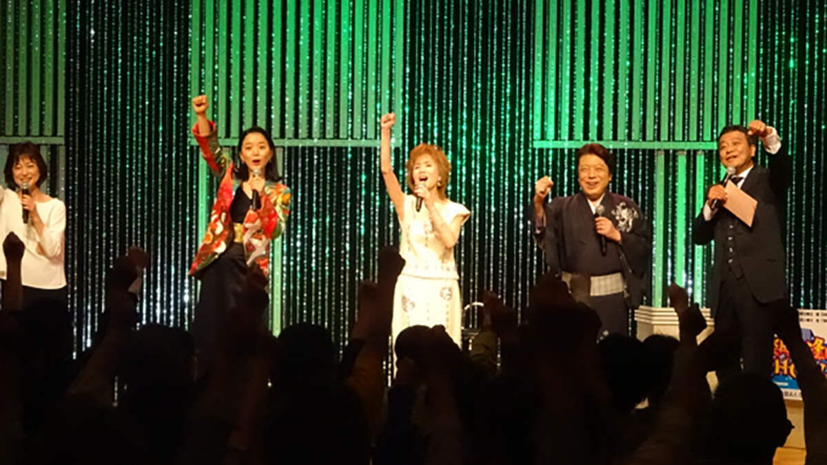 小柳ルミ子初登場！ 「ルミちゃん！」の野太い声援に吹き出す