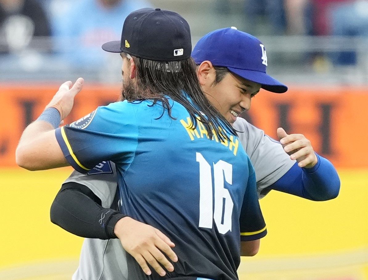 大谷翔平 元同僚との再会にハグで喜ぶ お互いエンゼルスから離れ別々の