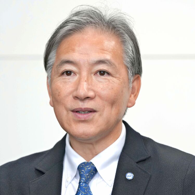 img_34fdbbf37e5a4d39262905ba72